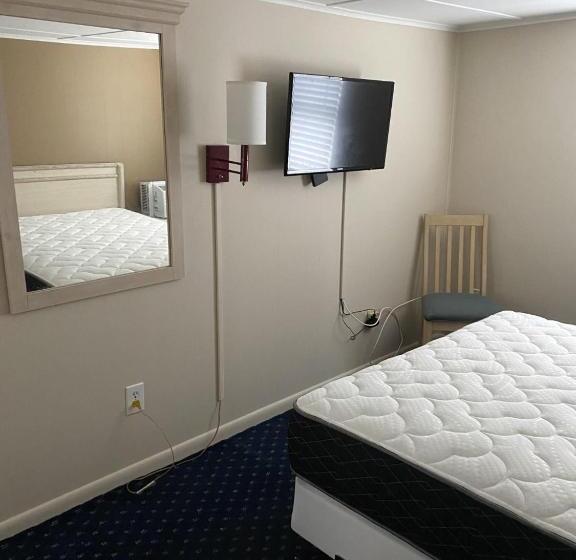 스위트, The Admiral Hotel/motel