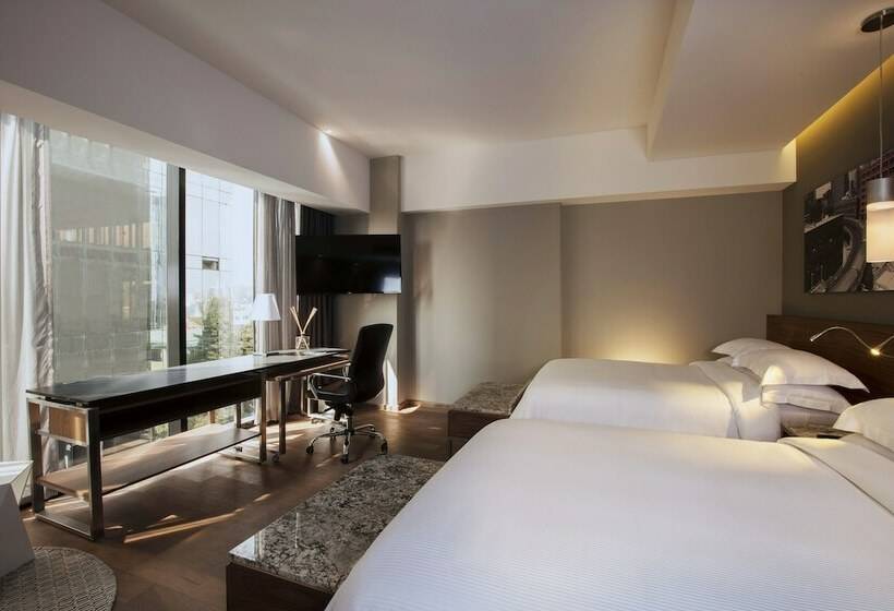 Президентский Люкс, Krystal Grand Suites Insurgentes