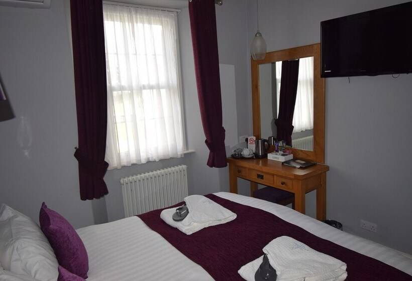 Номер Стандарт, Lincombe Hall Hotel & Spa   Just For Adults