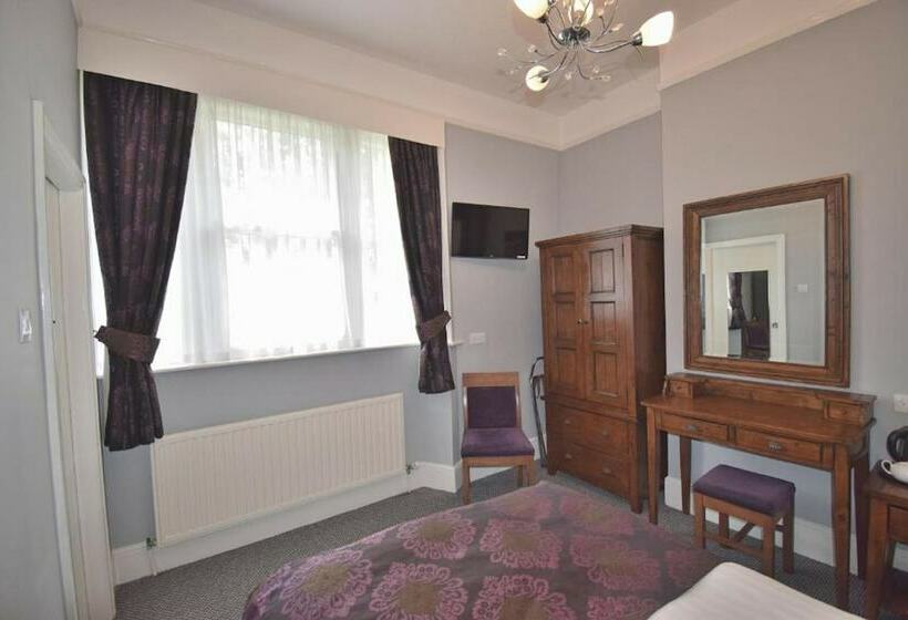 Номер Стандарт Индивидуальный, Lincombe Hall Hotel & Spa   Just For Adults