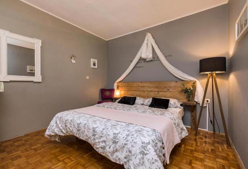 آپارتمان 1 خوابه, Alaburic Rooms & Apartment