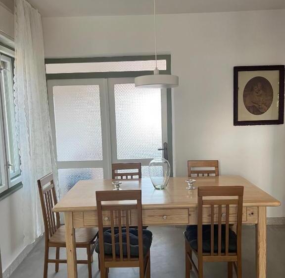 آپارتمان 1 خوابه با چشم‌انداز دریا, Alaburic Rooms & Apartment