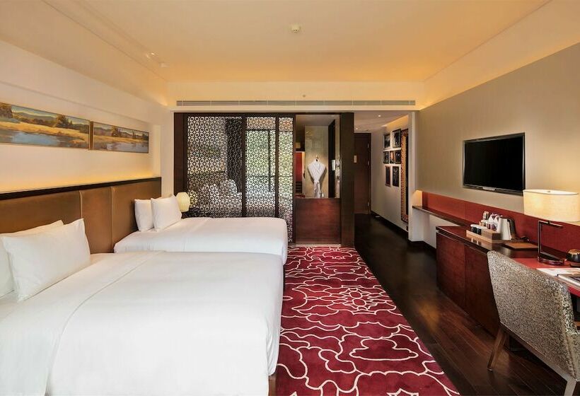 스탠다드 룸, Hilton Linzhi Resort