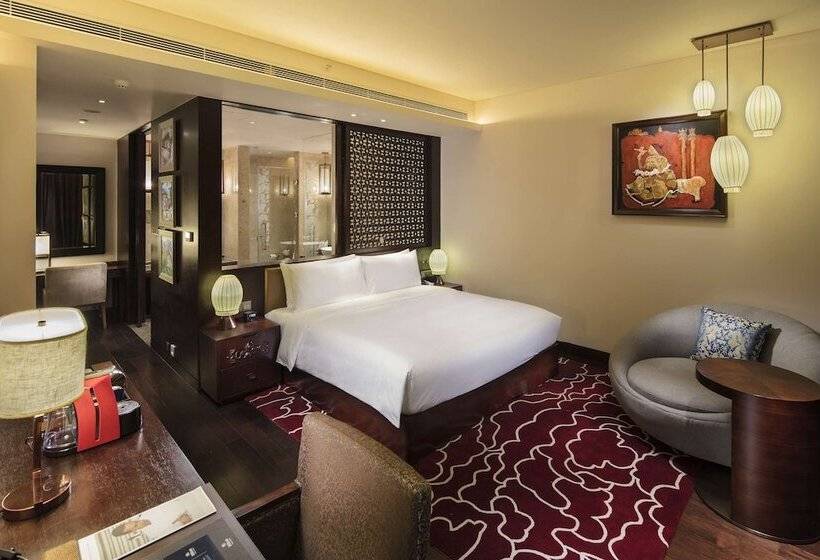 스위트, Hilton Linzhi Resort