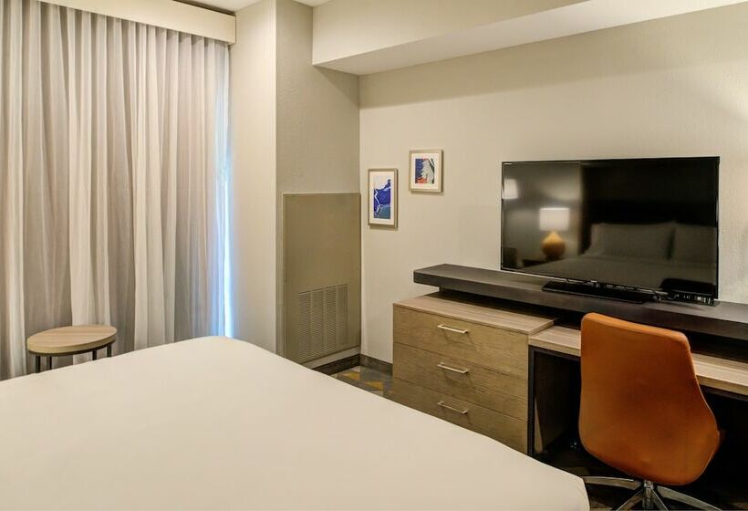 Люкс, Holiday Inn Hotel & Suites   Houston West   Katy Mills, An Ihg
