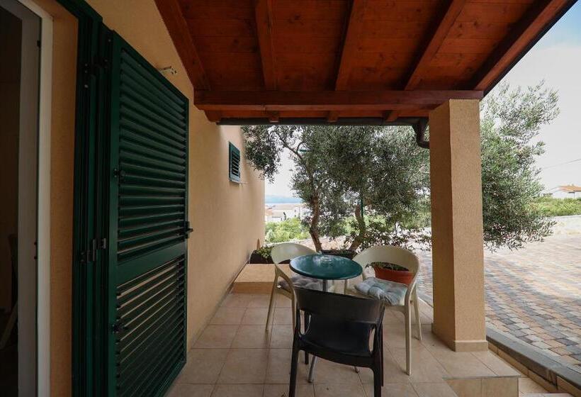 Suite with Terrace, Murter