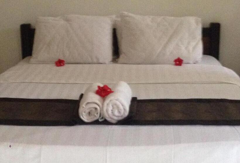 Номер Deluxe, Suastika Guest House Ubud