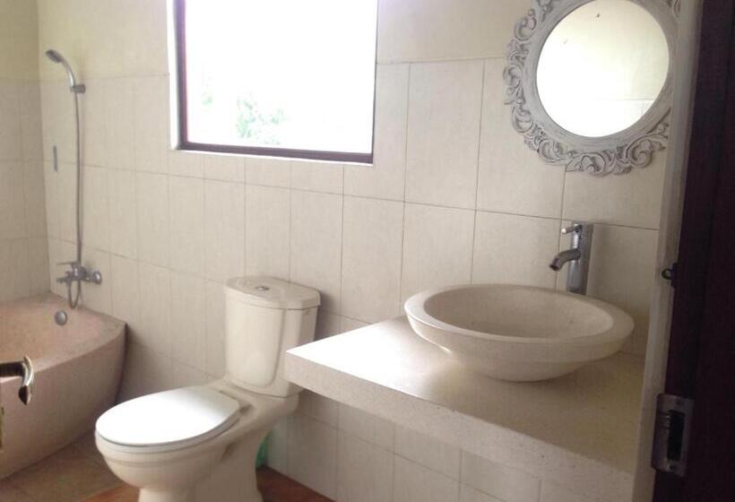 Номер Deluxe, Suastika Guest House Ubud