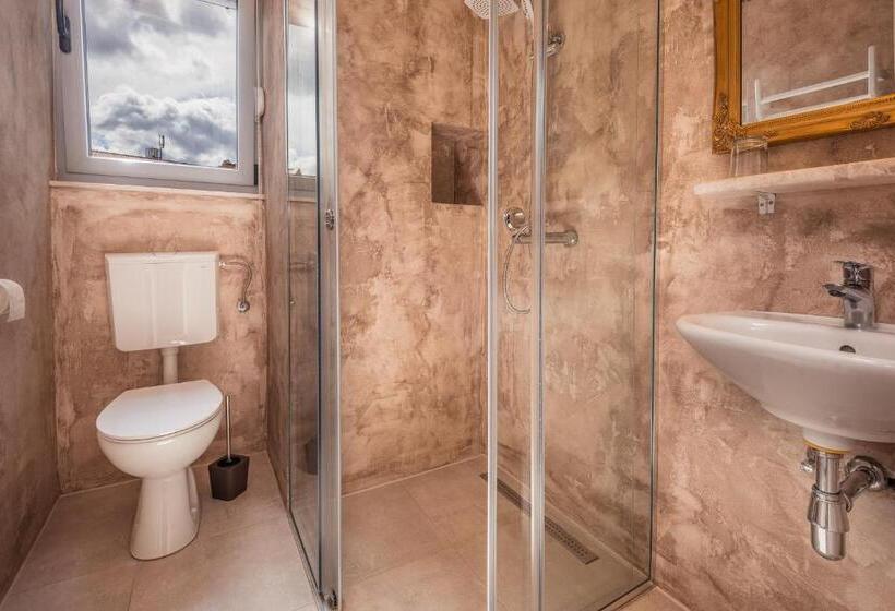 Четырехместный Номер Superior, Boutique Hostel Livia