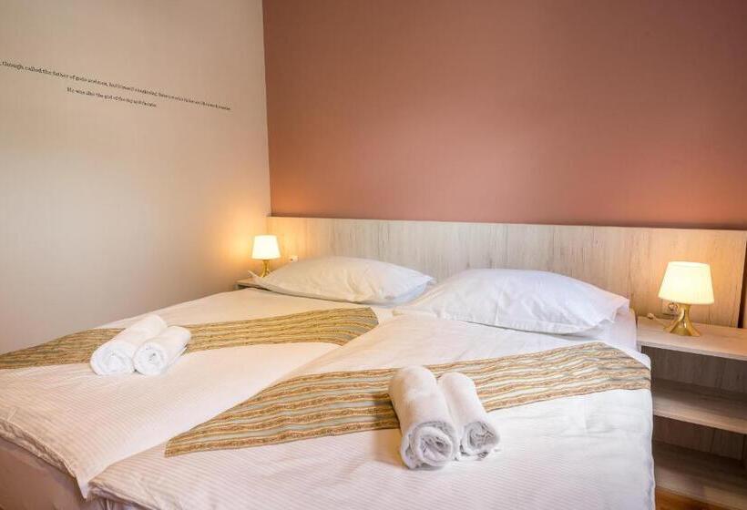 Номер Стандарт, Boutique Hostel Livia