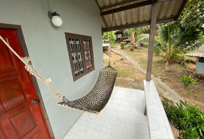 Bungalow Standard, Phupha Bungalow Haad Rin