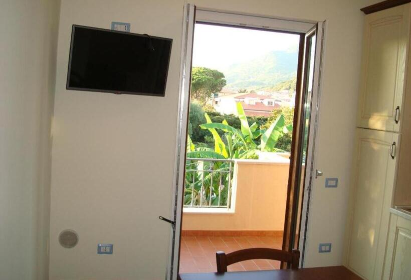 Дом 3 Спальни, Guest House Mare E Luna
