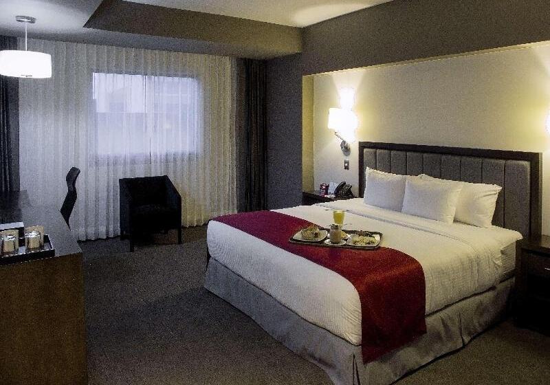キングサイズベッドのスタンダードルーム, Best Western Plus Santa Cecilia Pachuca