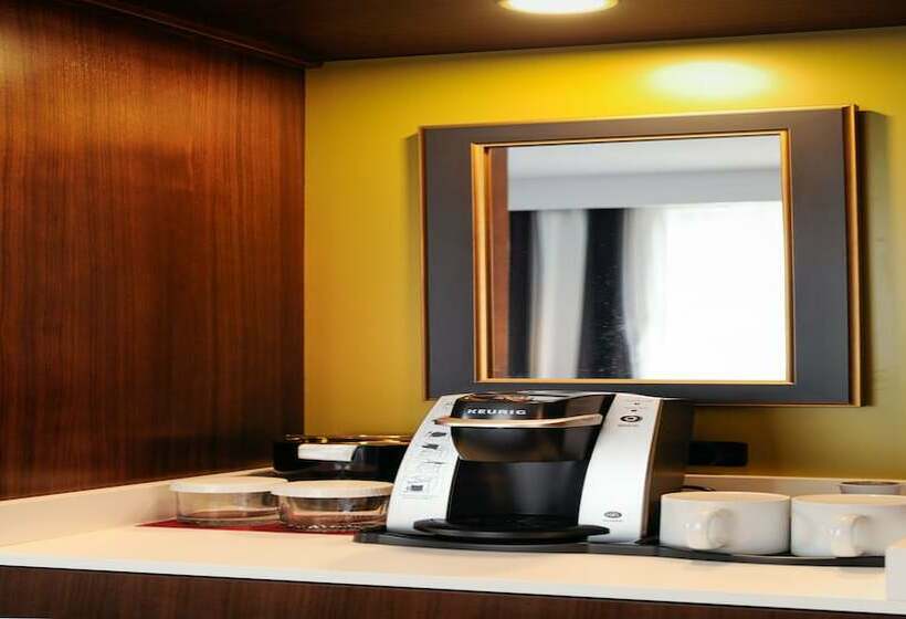Номер Стандарт, Indigo   Kansas City Downtown, An Ihg