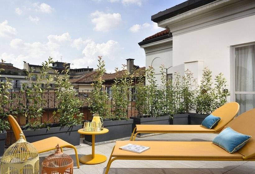 Superior Room with Terrace, Indigo Milan   Corso Monforte, An Ihg