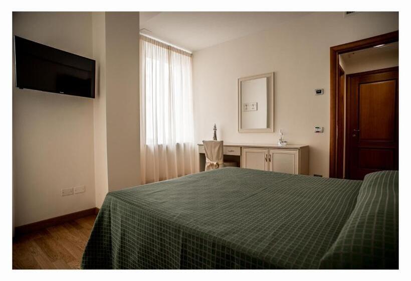 1 Bedroom Apartment Mountain View, Lido Resort