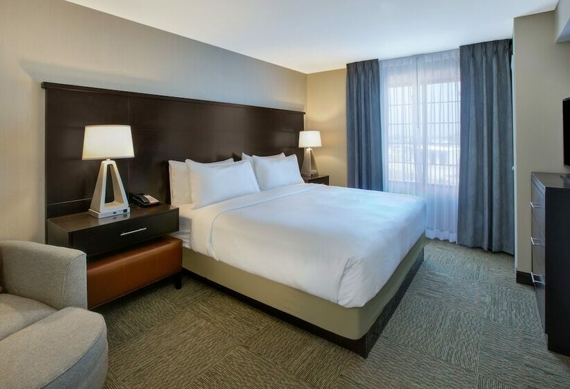 Люкс Адаптированный для Инвалидов, Staybridge Suites   Benton Harbor St. Joseph, An Ihg