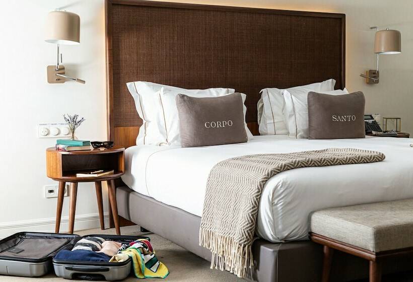 Quarto Premium, Corpo Santo Lisbon Historical