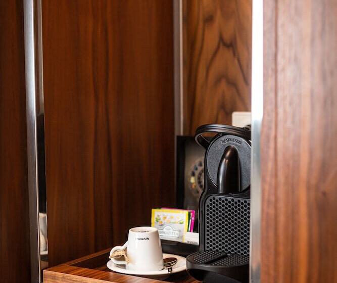 Suite Junior, Corpo Santo Lisbon Historical