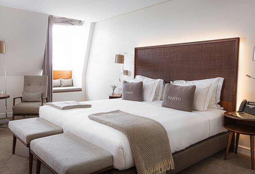 Quarto Familiar Superior, Corpo Santo Lisbon Historical