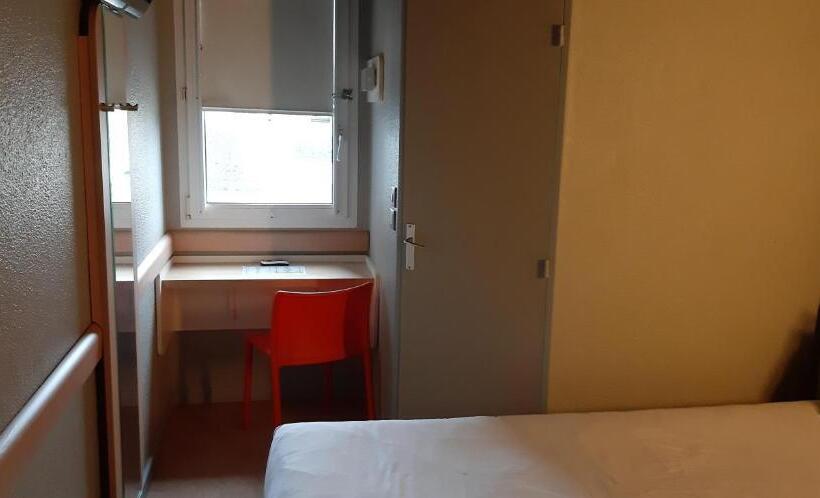 Номер Стандарт, Ibis Budget Arles Sud Fourchon