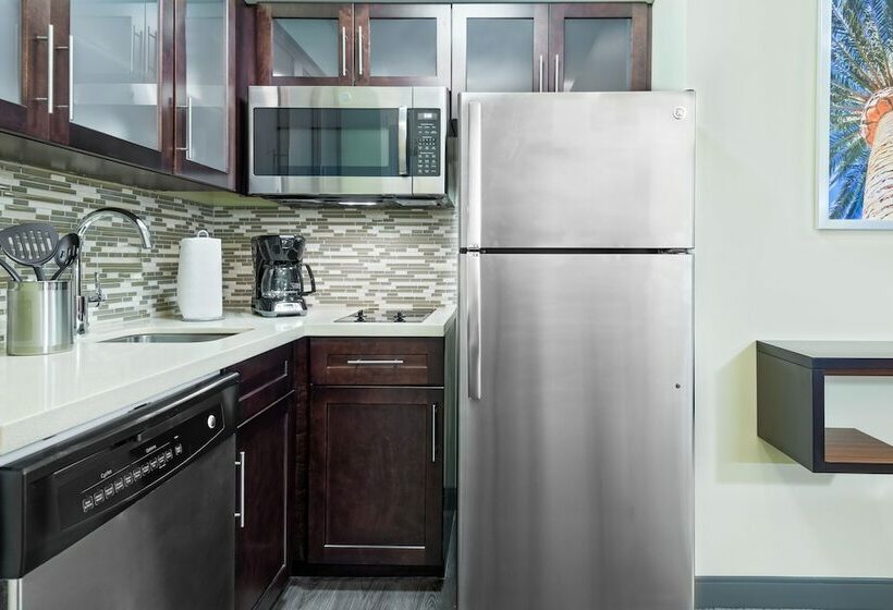 Люкс, Staybridge Suites   Miami International Airport, An Ihg