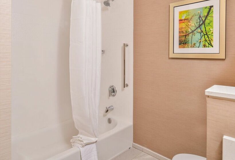 חדר סטנדרט שתי מיטות זוגיות, Fairfield Inn & Suites By Marriott Eugene East/springfield
