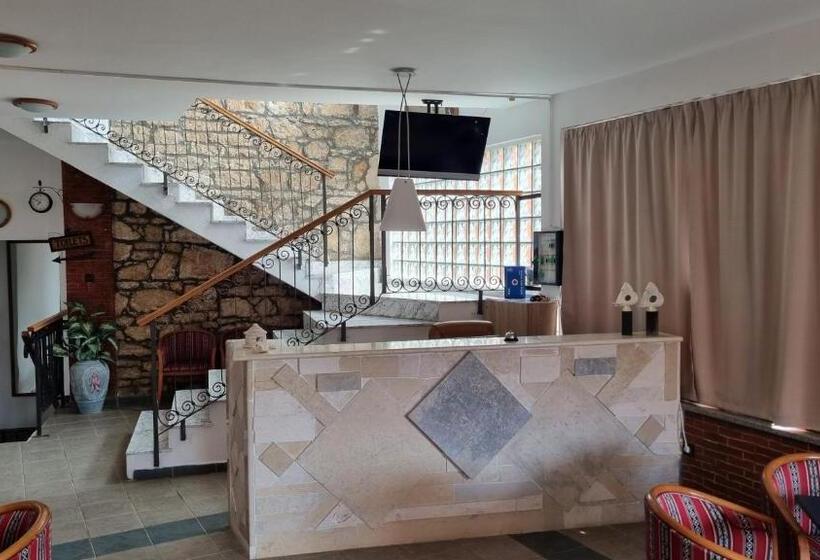 Standard-huone King-vuode, Rooms Laura