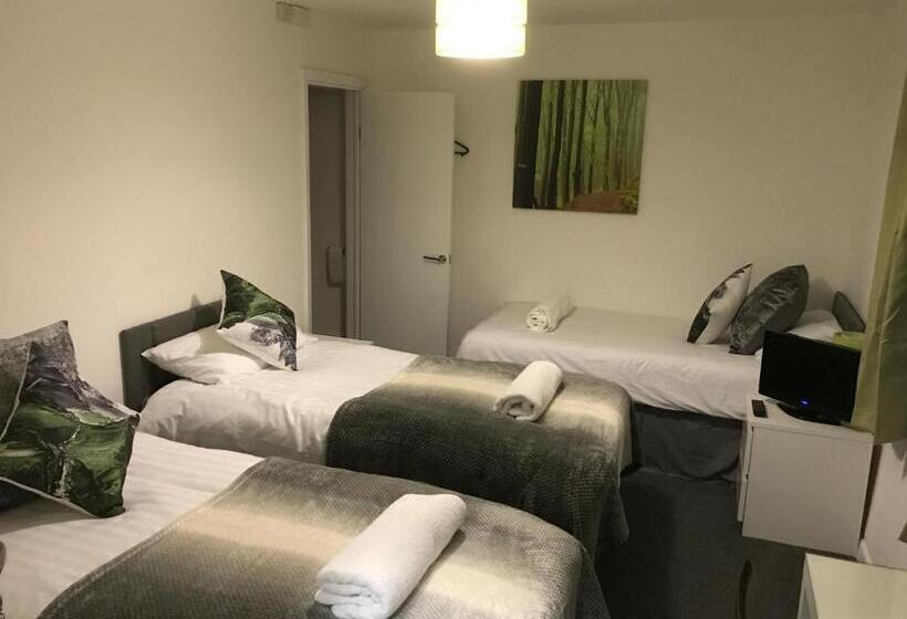Номер Стандарт Трехместный, The Dalbury And Palmer Hotel With Free Parking