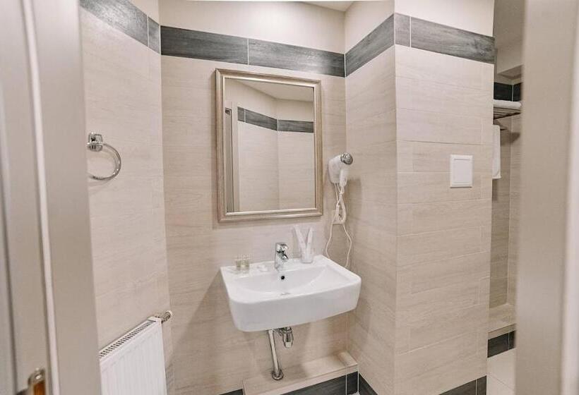 디럭스 룸, Boutique Hotel Central