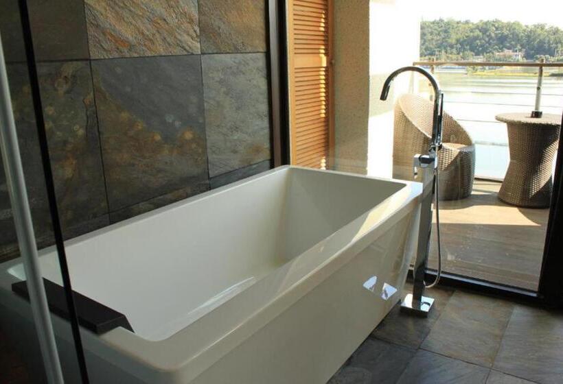 اتاق لوکس, Aqua Star Villa Homestay