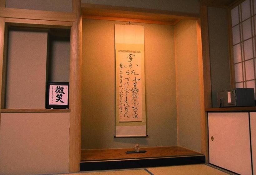 Семейный Номер Совместный Санузел, 高野山 宿坊 不動院  Koyasan Shukubo Fudoin