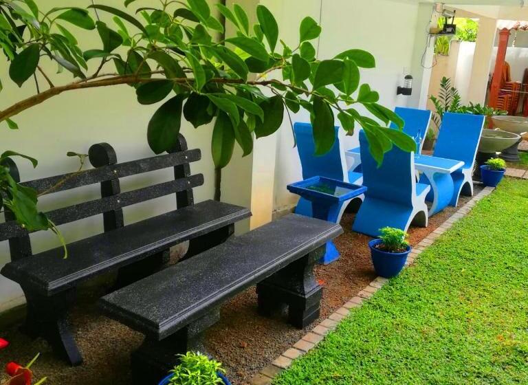 اتاق خانوادگی, Elliot Nature Resort