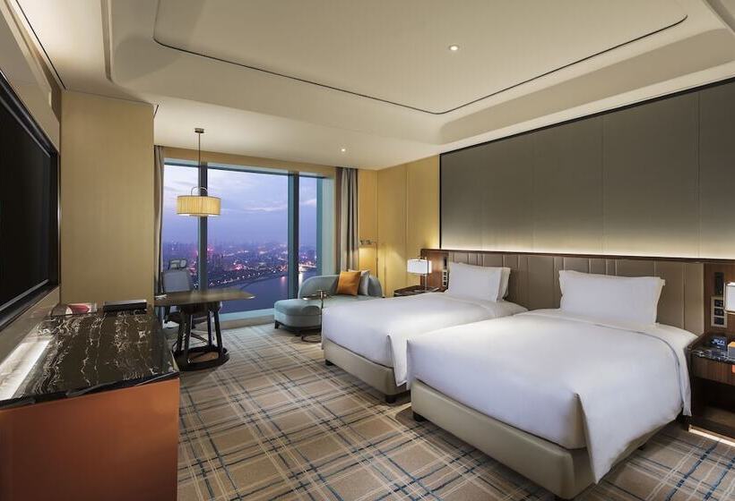 Номер Executive, Hilton Fuzhou