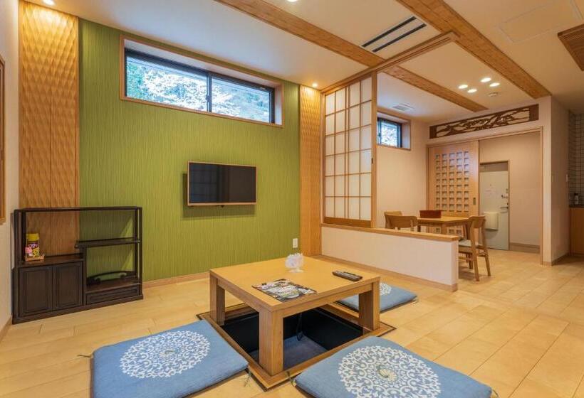 Suite, Oukai Villa Izumi