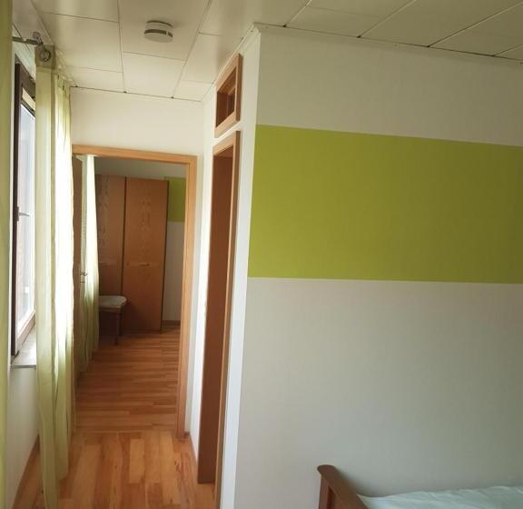 Трехместный Номер Базовый, Bed And Breakfast   Rheingauer Hof