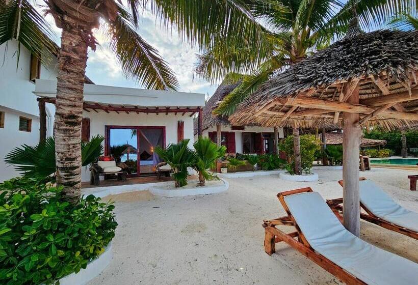 اتاق استاندارد اینتریور, Milele Beach Resort