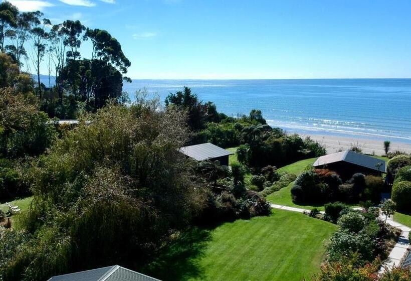 Бунгало Стандарт, Adrift In Golden Bay  Absolute Beachfront Villas