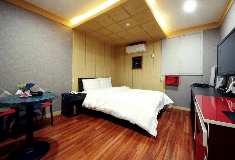 스탠다드 룸, Sky Motel