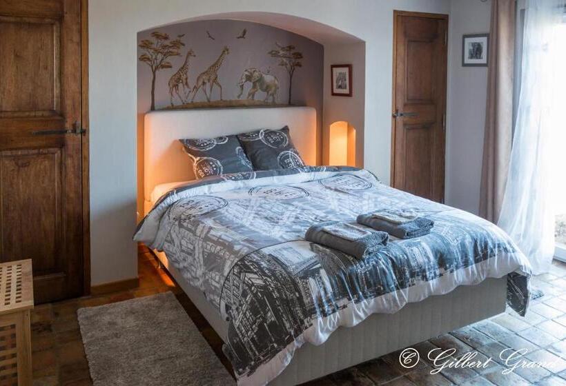 Номер Стандарт Вид на Горы, B&b L'estuve Provencale