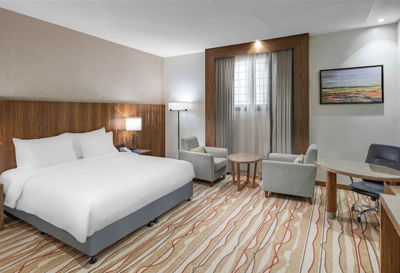 Полулюкс, Radisson Blu Hotel, Buraidah