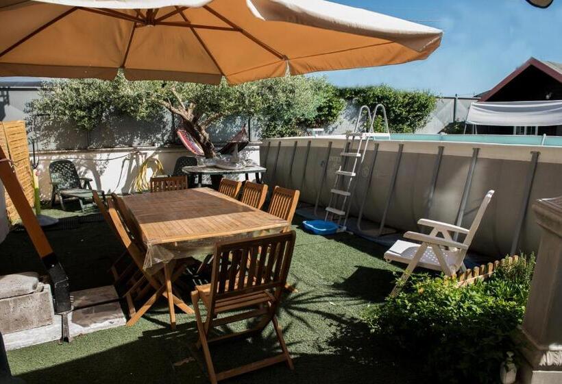 اتاق استاندارد با تخت بزرگ, B&b S Home