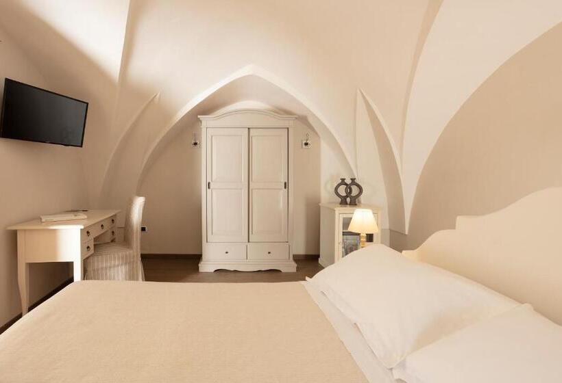 Quarto Estandar, Don Alfonso Dimora D Epoca