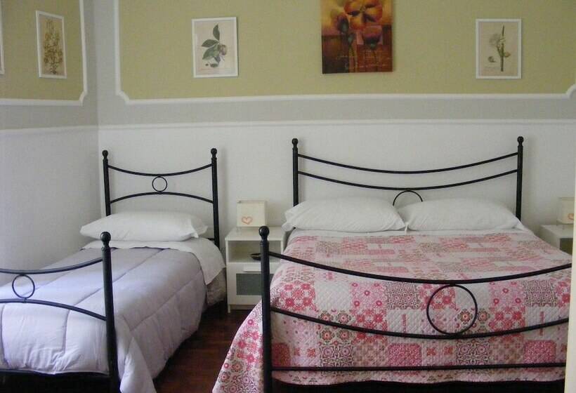 اتاق استاندارد سه نفره, L Antico Borgo