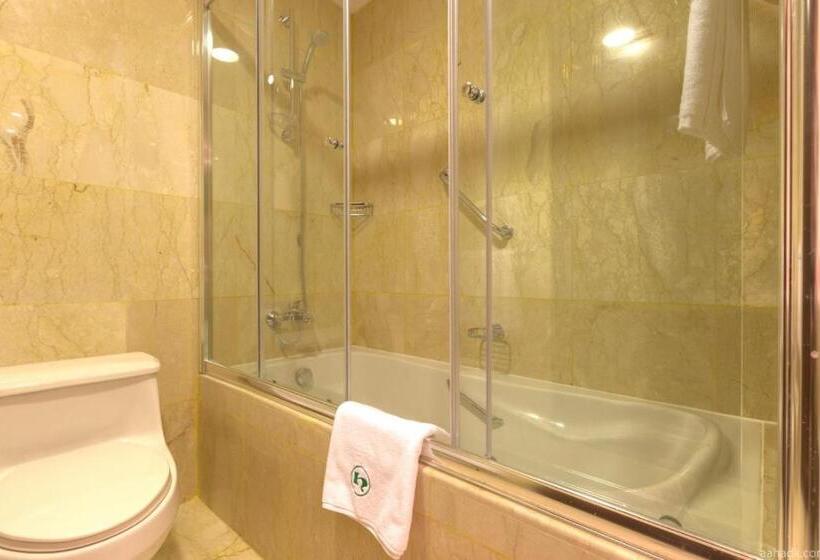 Люкс Повышенной Комфортности, Habitat  All Suites Al Khobar