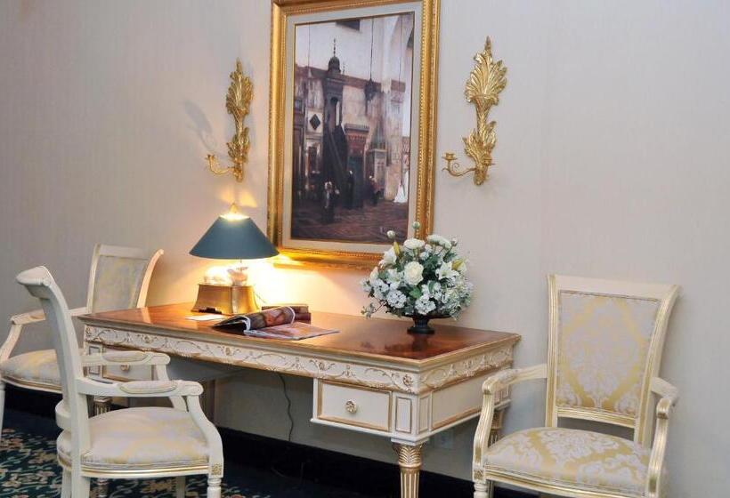 Королевский Люкс, Habitat  All Suites Al Khobar
