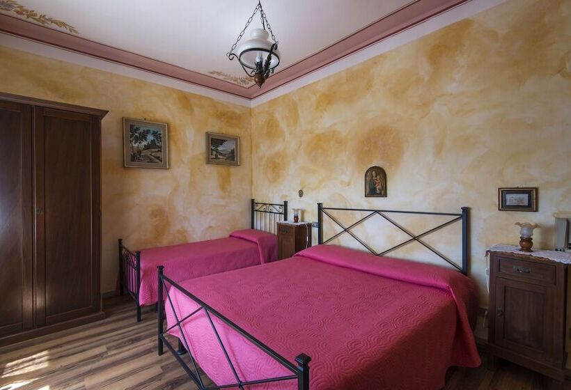 スタンダードトリプルルーム, B&b Locanda Sant'antimo