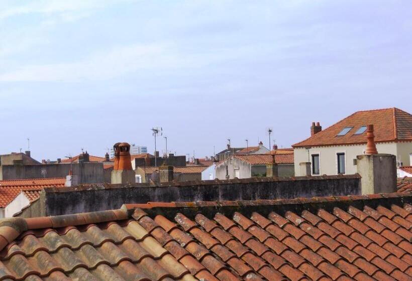 اتاق خانوادگی, Hôtel Les Embruns Sables D'olonne