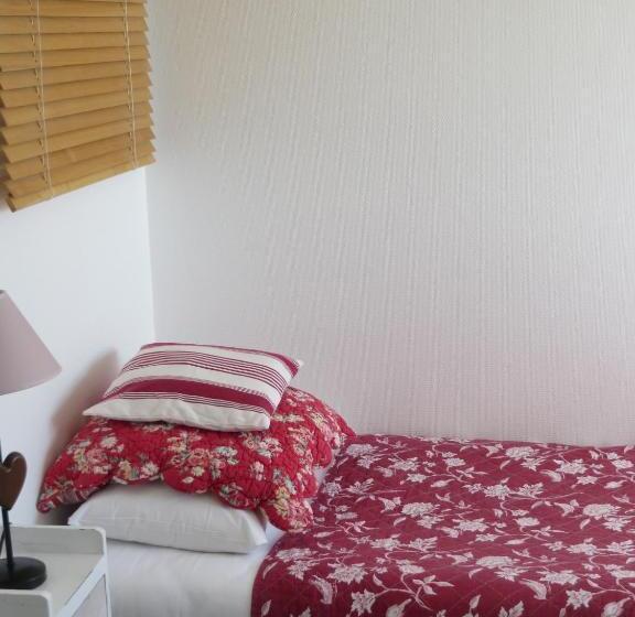 اتاق خانوادگی, Hôtel Les Embruns Sables D'olonne