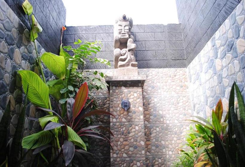 Номер Superior Вид на Сад, Tiara Homestay Pemuteran Bali